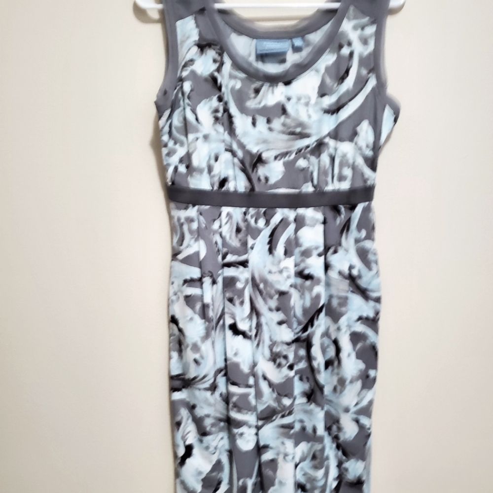 Simply vera dress